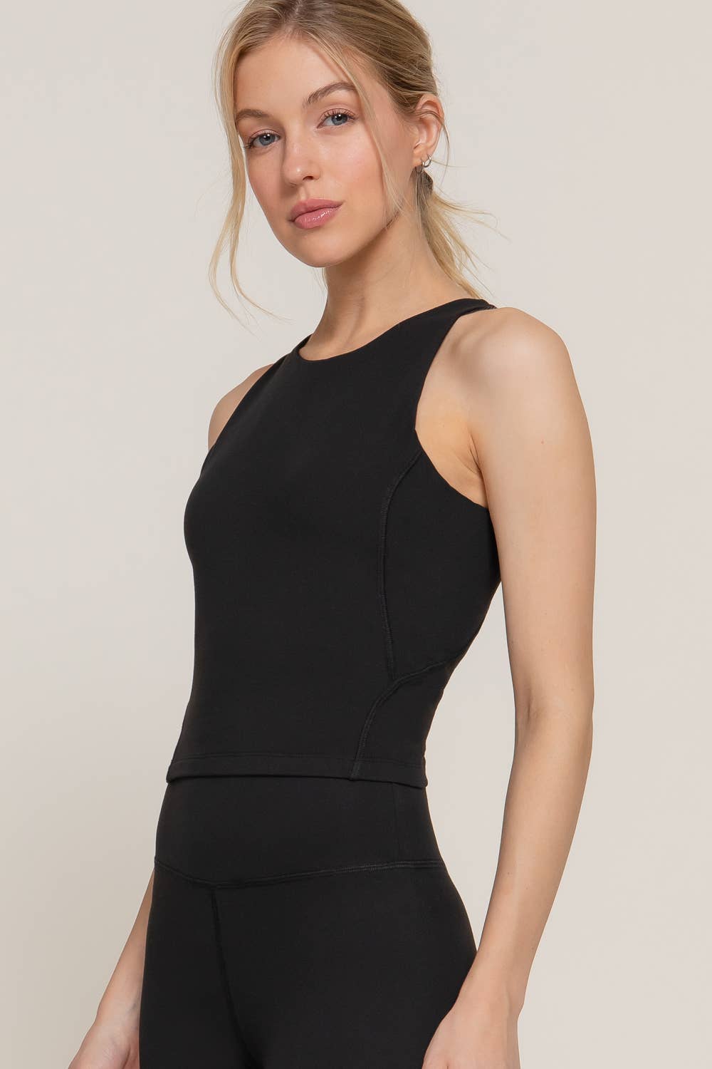 Halter Neck Workout Crop Top: Coffee