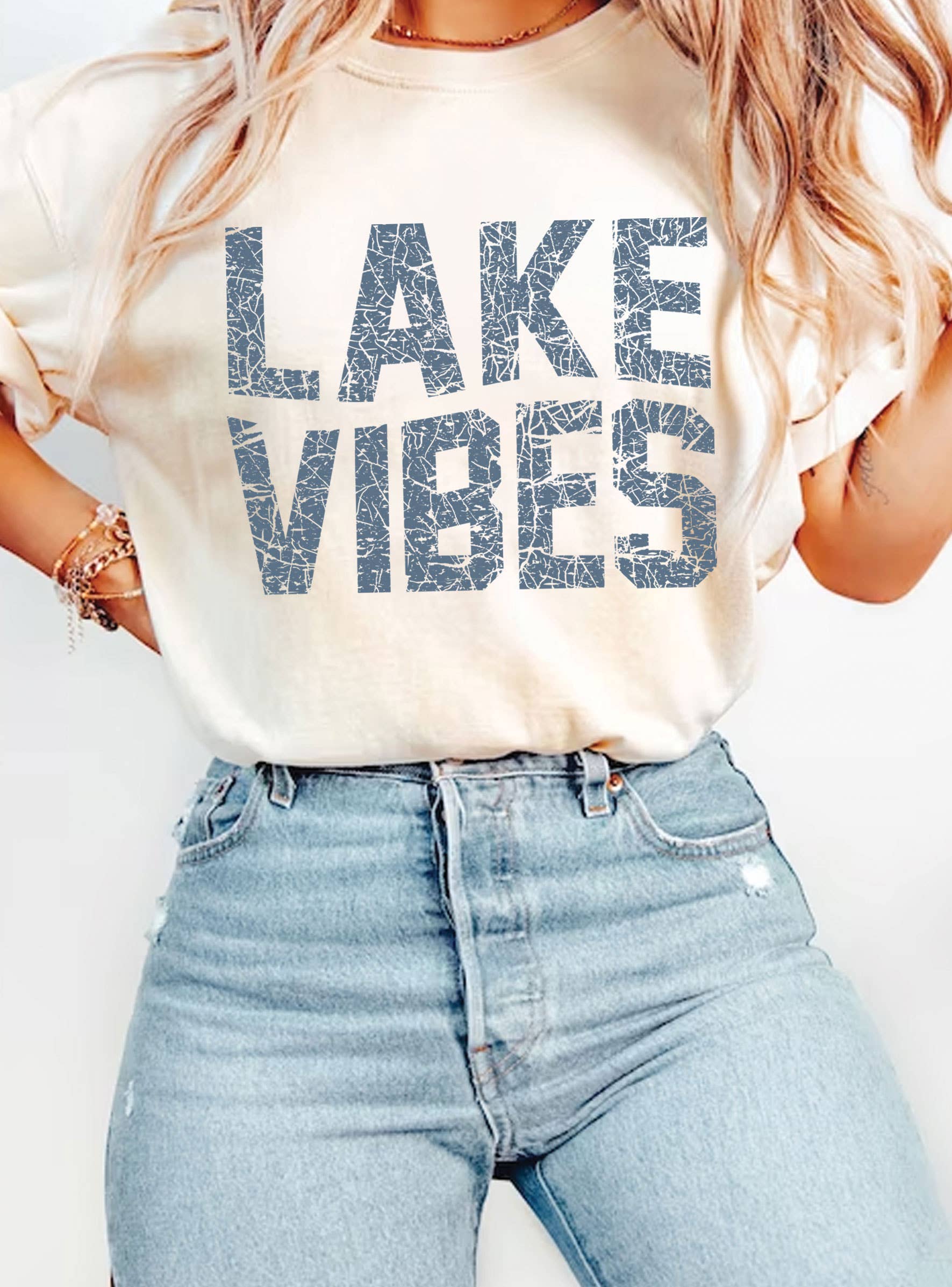 Lake Vibes Graphic Tee: Natural
