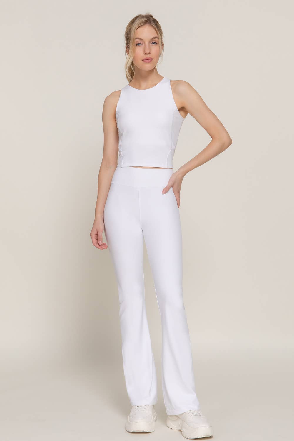 Halter Neck Workout Crop Top: Coffee