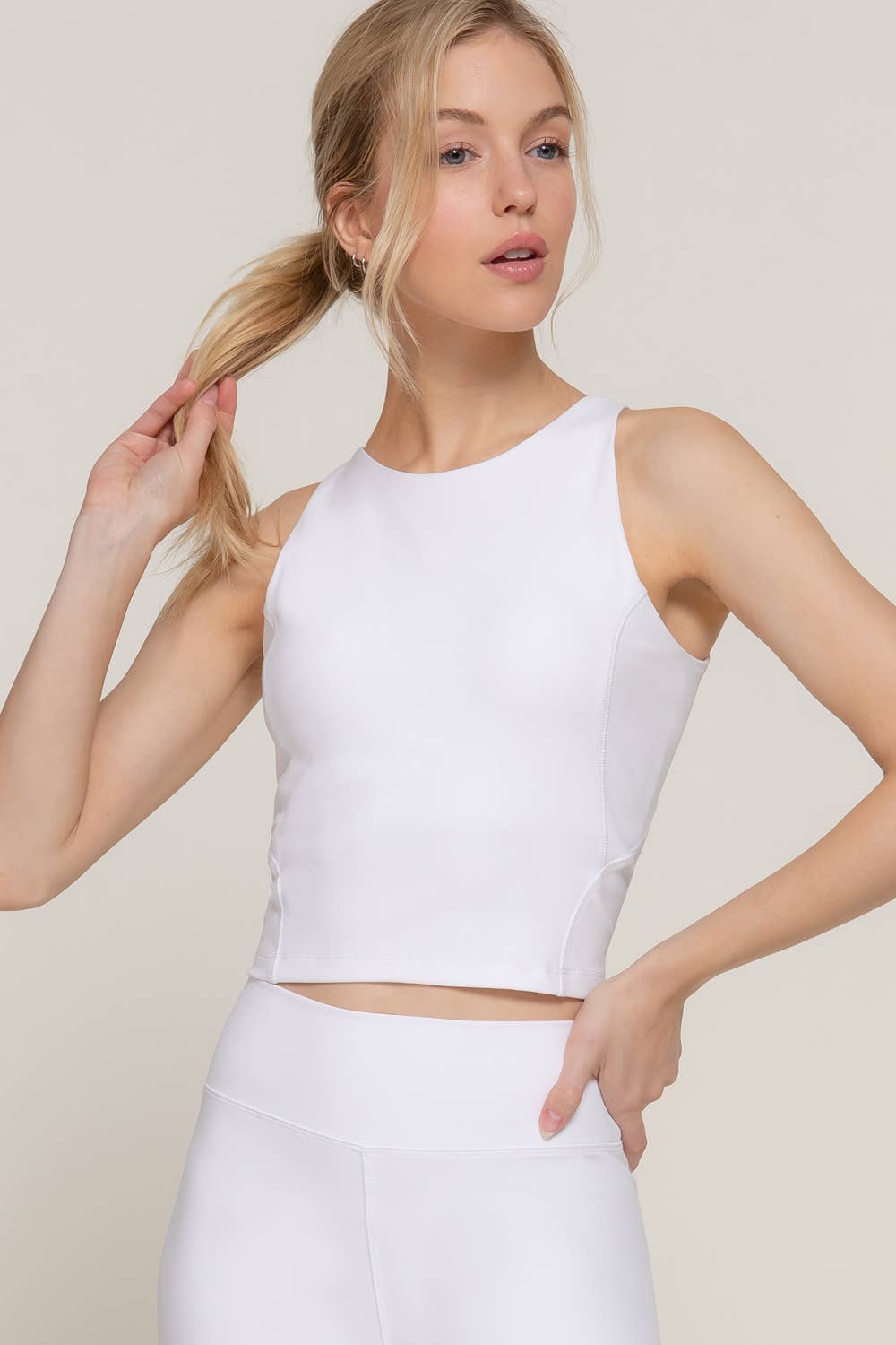 Halter Neck Workout Crop Top: Coffee